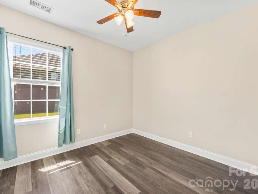 16113 Foreleigh Road, Huntersville, NC 28078.  MLS# CAR4419124, YatesRealty ID 47379. 
