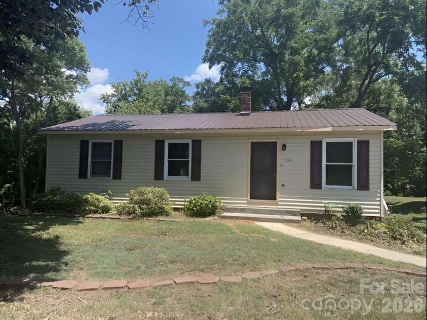 104 Whitley Road, Morganton, NC 28655.  MLS# CAR4400393, YatesRealty ID 4738. 