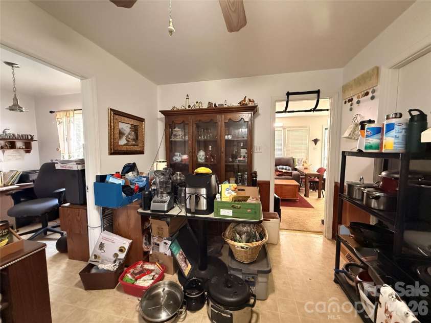 4310 Gillespie Court, Charlotte, NC 28205.  MLS# CAR4419199, YatesRealty ID 47381. 