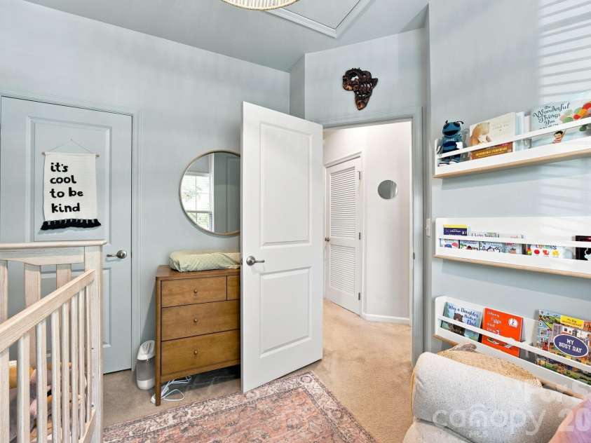 1321 Queen Lyon Court, Charlotte, NC 28205.  MLS# CAR4417946, YatesRealty ID 47382. 
