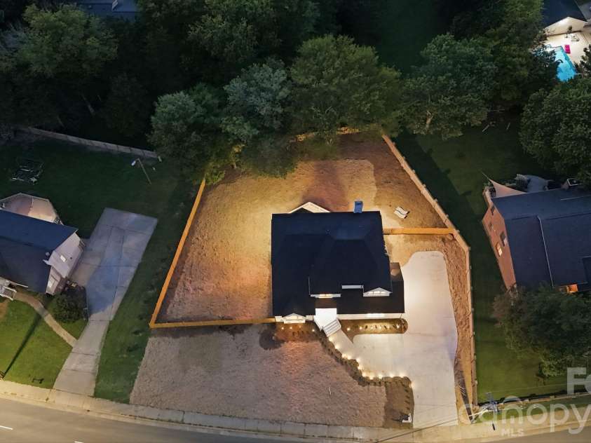 4818 Carmel Road, Charlotte, NC 28226.  MLS# CAR4417952, YatesRealty ID 47383. 
