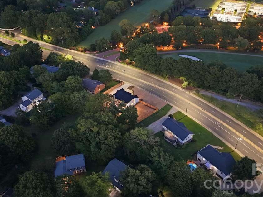 4818 Carmel Road, Charlotte, NC 28226.  MLS# CAR4417952, YatesRealty ID 47383. 