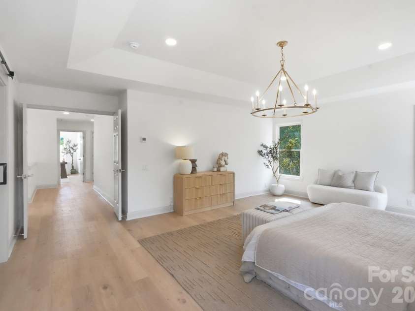 4818 Carmel Road, Charlotte, NC 28226.  MLS# CAR4417952, YatesRealty ID 47383. 