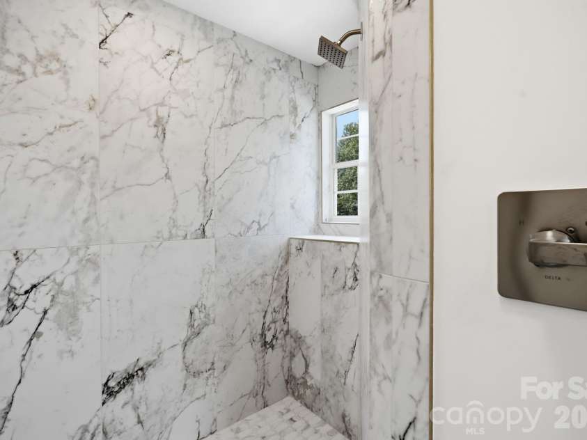 4818 Carmel Road, Charlotte, NC 28226.  MLS# CAR4417952, YatesRealty ID 47383. 