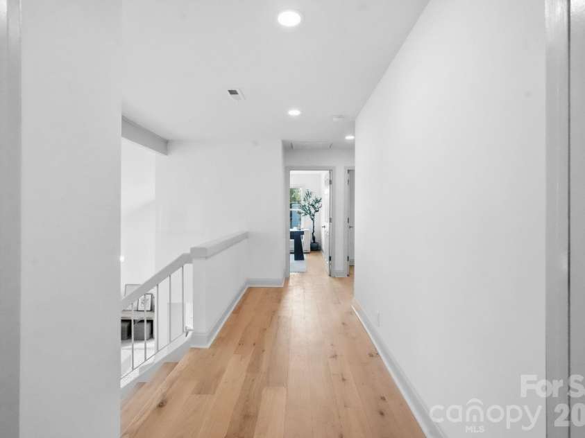 4818 Carmel Road, Charlotte, NC 28226.  MLS# CAR4417952, YatesRealty ID 47383. 