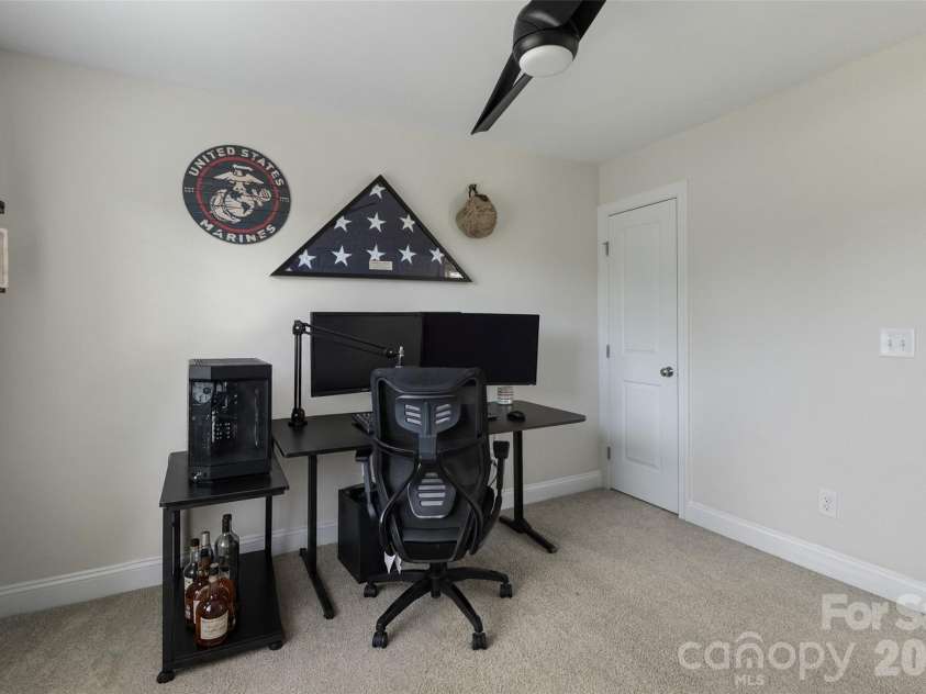 1215 Robinhood Lane, Kannapolis, NC 28081.  MLS# CAR4417167, YatesRealty ID 47385. 