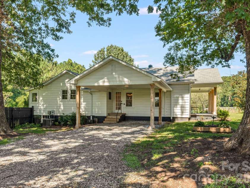 5990 NC 9 Highway, Tryon, NC 28782.  MLS# CAR4417182, YatesRealty ID 47386. 