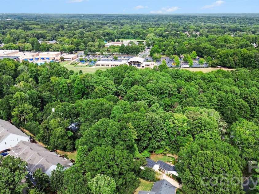 6122 Yellowood Road, Charlotte, NC 28210.  MLS# CAR4417487, YatesRealty ID 47389. 