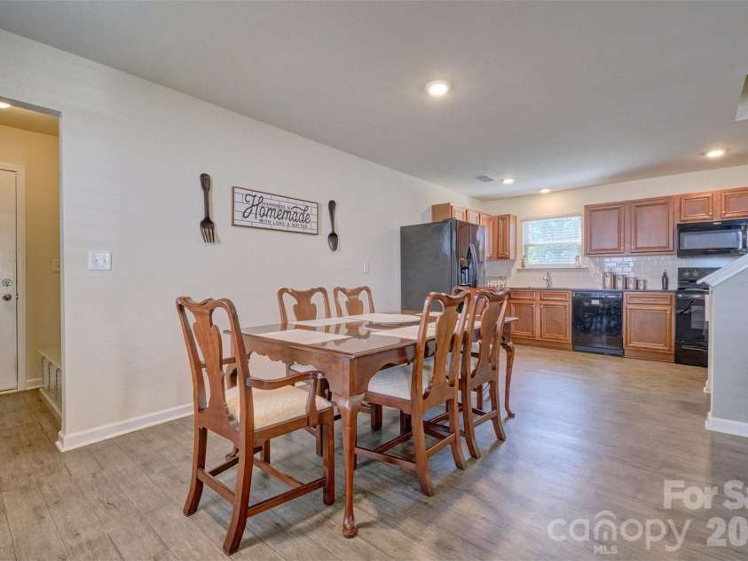 412 Osborn Street, Rock Hill, SC 29732.  MLS# CAR4336006, YatesRealty ID 4739. 