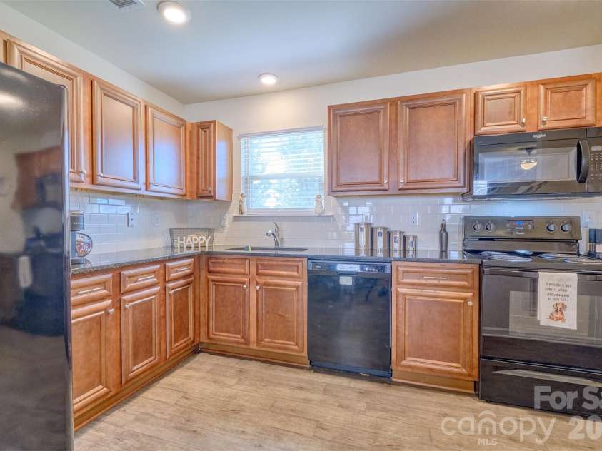 412 Osborn Street, Rock Hill, SC 29732.  MLS# CAR4336006, YatesRealty ID 4739. 