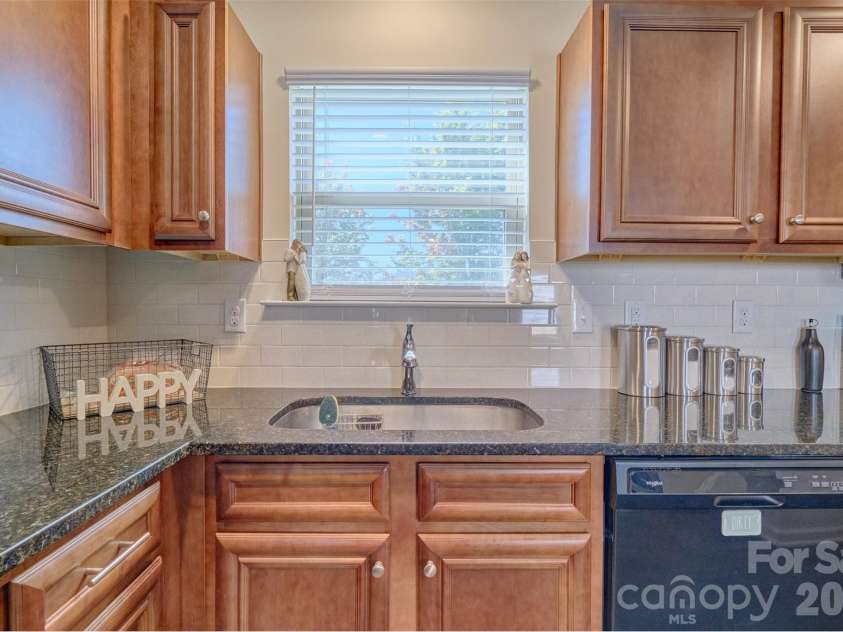 412 Osborn Street, Rock Hill, SC 29732.  MLS# CAR4336006, YatesRealty ID 4739. 
