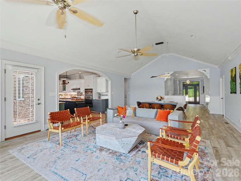 3826 Landmark Drive, Sherrills Ford, NC 28673.  MLS# CAR4417460, YatesRealty ID 47390. 