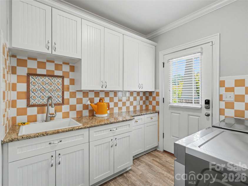 3826 Landmark Drive, Sherrills Ford, NC 28673.  MLS# CAR4417460, YatesRealty ID 47390. 