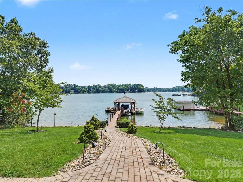 3826 Landmark Drive, Sherrills Ford, NC 28673.  MLS# CAR4417460, YatesRealty ID 47390. 