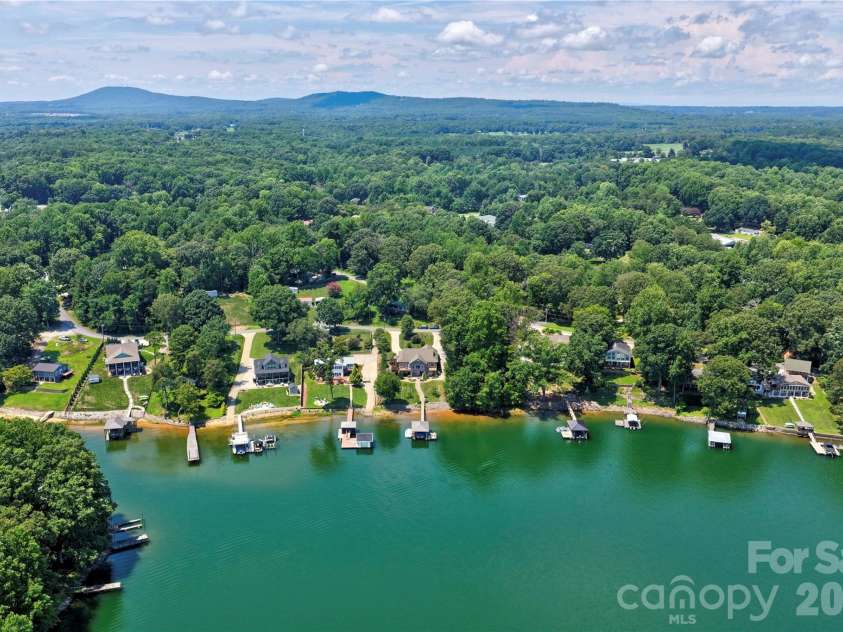 3826 Landmark Drive, Sherrills Ford, NC 28673.  MLS# CAR4417460, YatesRealty ID 47390. 