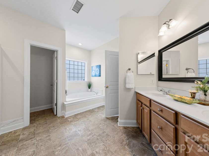 4002 Ladys Secret Drive, Indian Trail, NC 28079.  MLS# CAR4418336, YatesRealty ID 47391. 