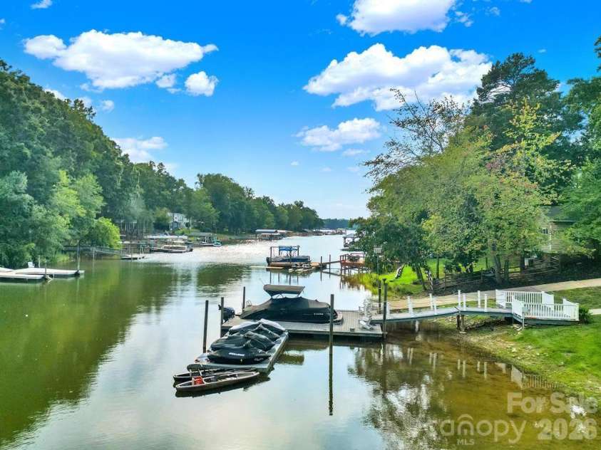 388 Ponderosa Circle, Mooresville, NC 28117.  MLS# CAR4418212, YatesRealty ID 47392. 