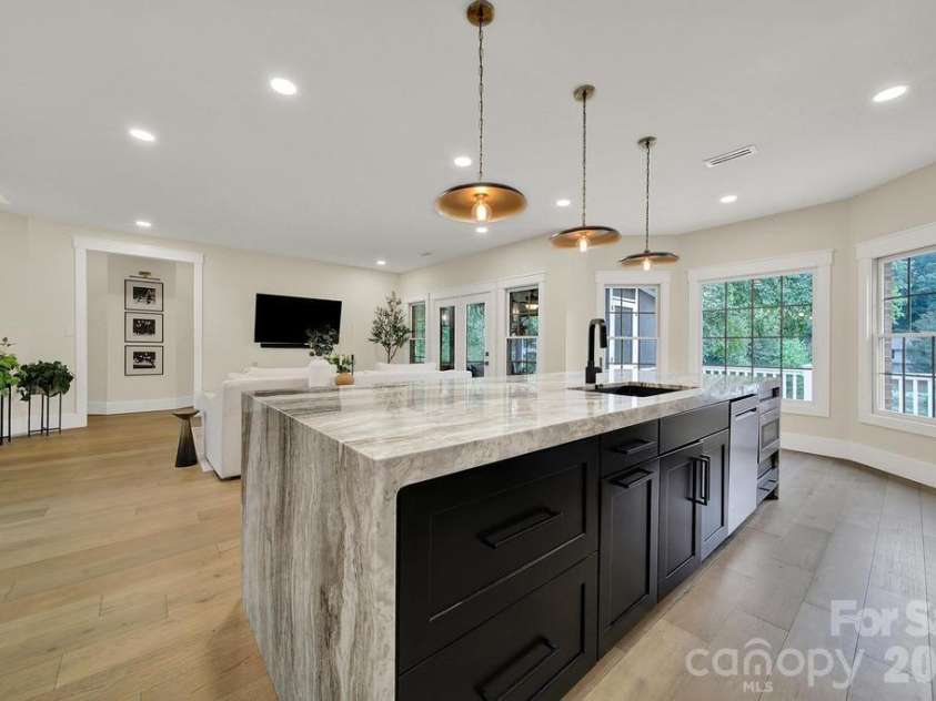 388 Ponderosa Circle, Mooresville, NC 28117.  MLS# CAR4418212, YatesRealty ID 47392. 
