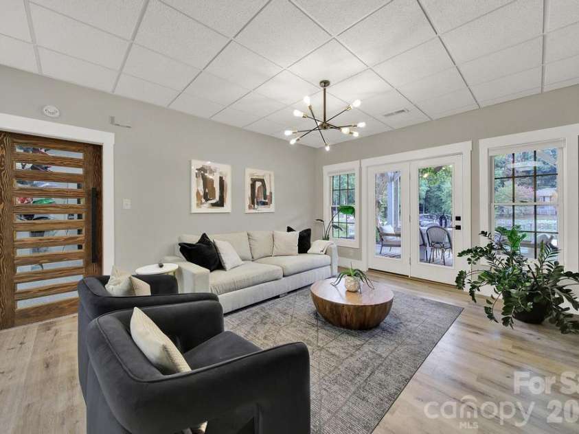388 Ponderosa Circle, Mooresville, NC 28117.  MLS# CAR4418212, YatesRealty ID 47392. 