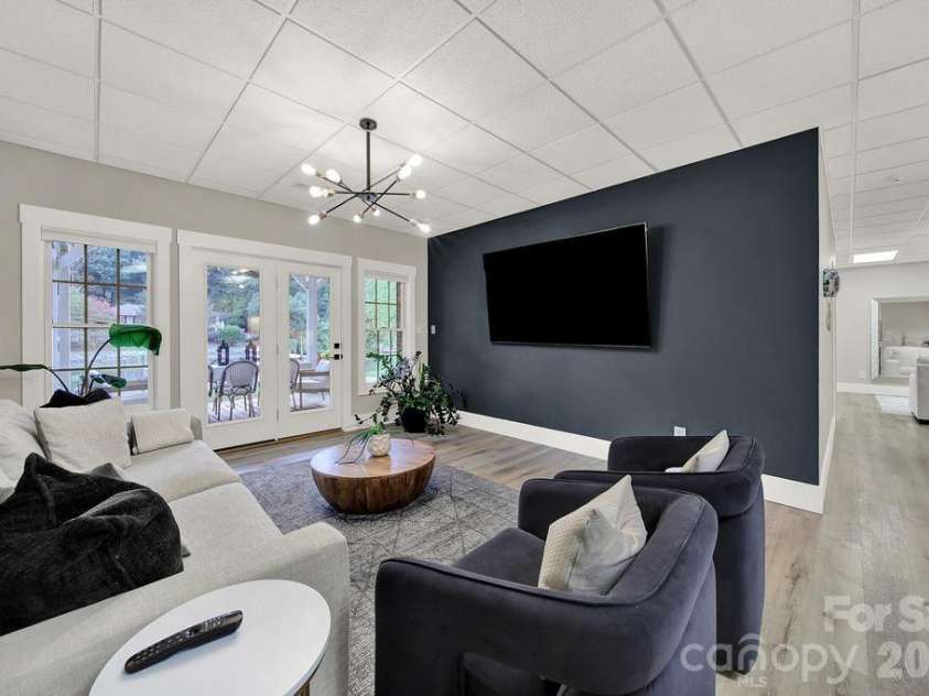 388 Ponderosa Circle, Mooresville, NC 28117.  MLS# CAR4418212, YatesRealty ID 47392. 