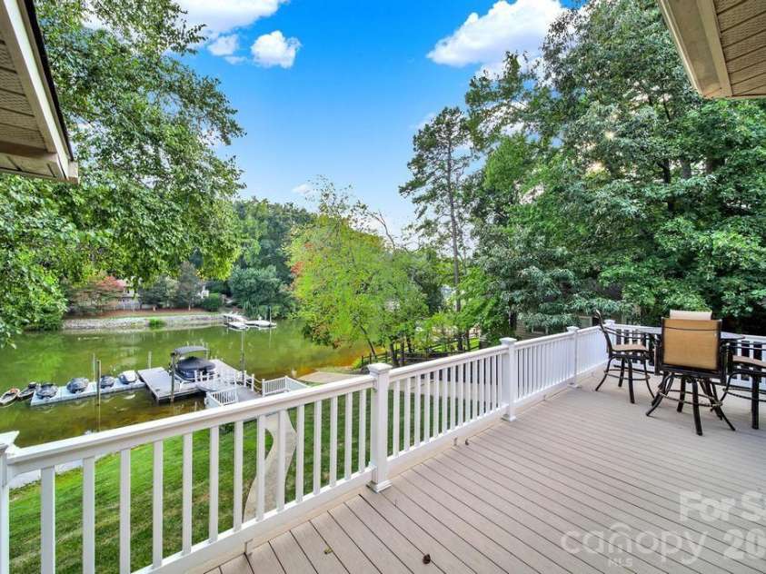 388 Ponderosa Circle, Mooresville, NC 28117.  MLS# CAR4418212, YatesRealty ID 47392. 