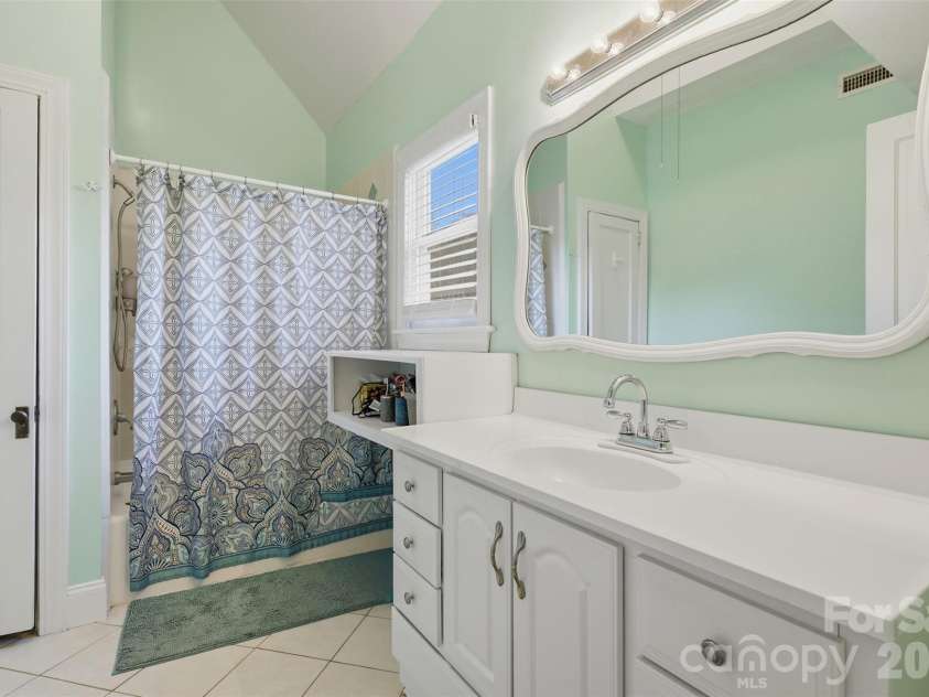 2386 Liledoun Road, Taylorsville, NC 28681.  MLS# CAR4418232, YatesRealty ID 47393. 
