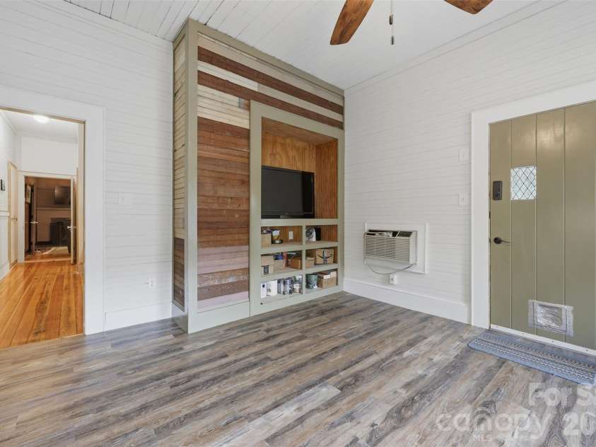 2386 Liledoun Road, Taylorsville, NC 28681.  MLS# CAR4418232, YatesRealty ID 47393. 
