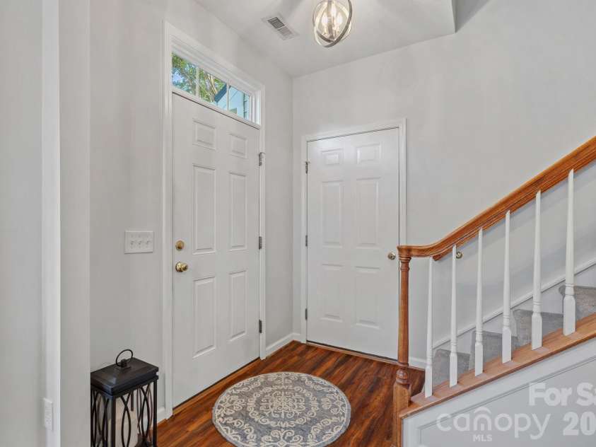 1628 Backcreek Lane, Gastonia, NC 28054.  MLS# CAR4417440, YatesRealty ID 47394. 