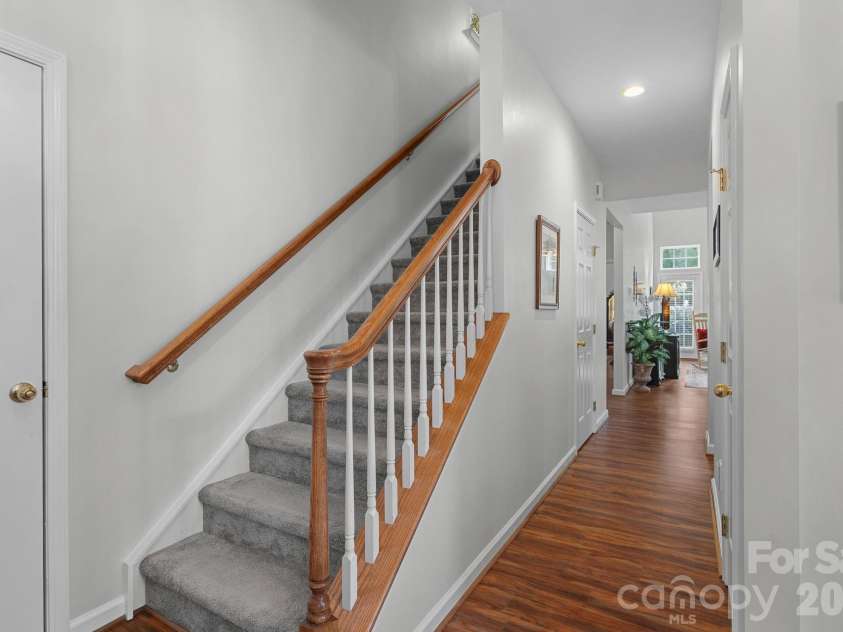 1628 Backcreek Lane, Gastonia, NC 28054.  MLS# CAR4417440, YatesRealty ID 47394. 