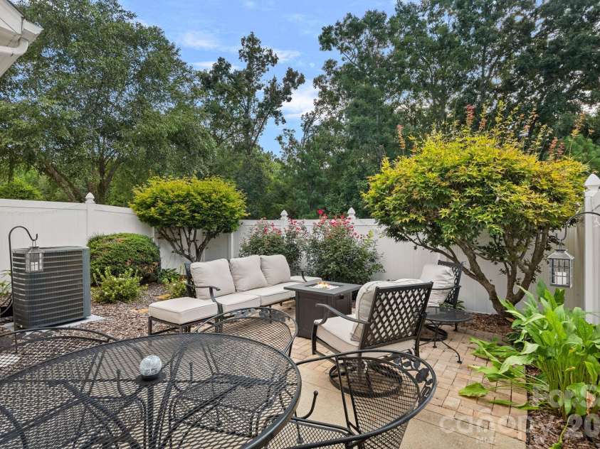 1628 Backcreek Lane, Gastonia, NC 28054.  MLS# CAR4417440, YatesRealty ID 47394. 