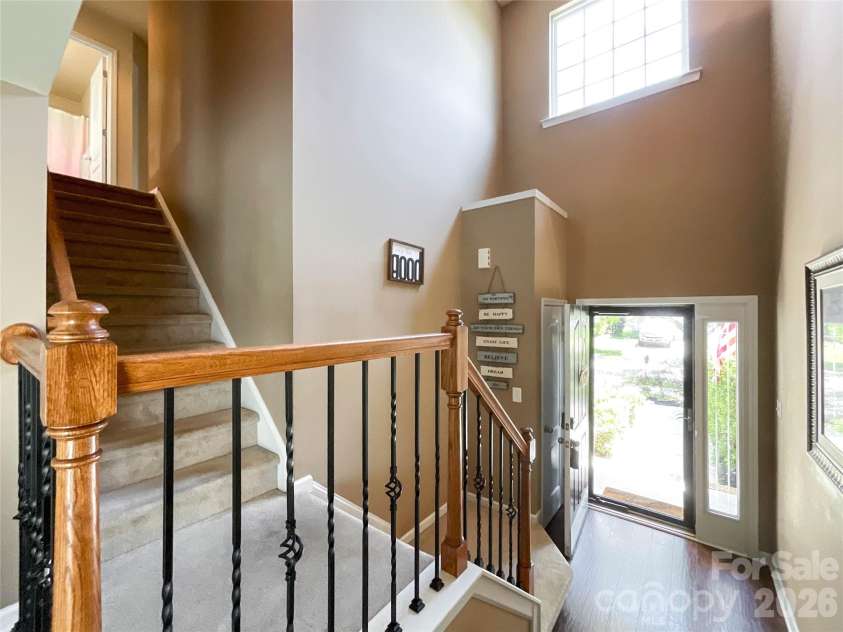 1033 Mountain Laurel Court, Matthews, NC 28104.  MLS# CAR4417453, YatesRealty ID 47395. 