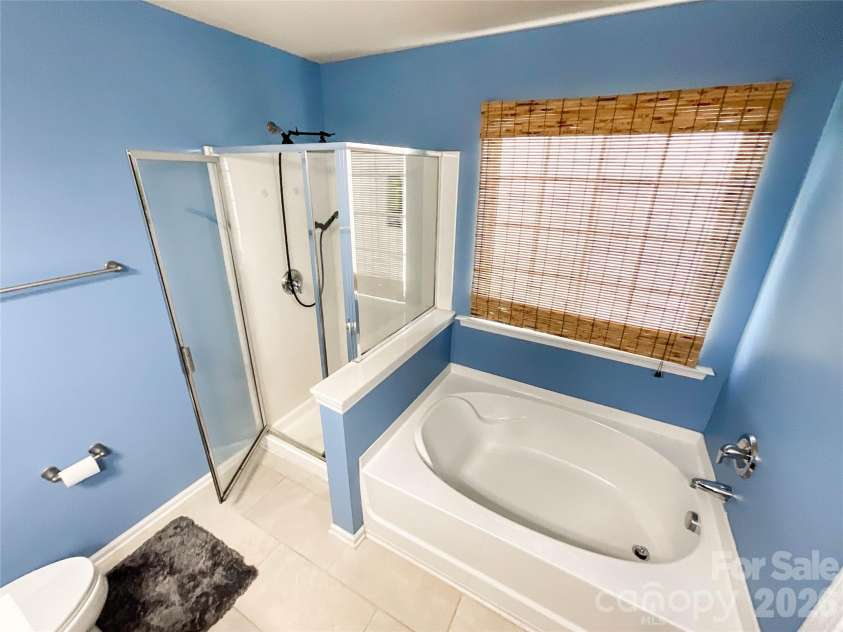 1033 Mountain Laurel Court, Matthews, NC 28104.  MLS# CAR4417453, YatesRealty ID 47395. 