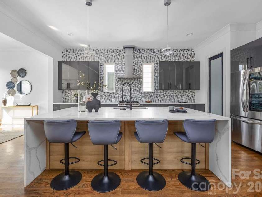 1418 Caldwell Street, Charlotte, NC 28206.  MLS# CAR4417443, YatesRealty ID 47396. 