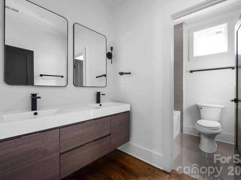 1418 Caldwell Street, Charlotte, NC 28206.  MLS# CAR4417443, YatesRealty ID 47396. 