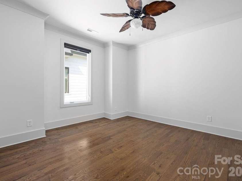 1418 Caldwell Street, Charlotte, NC 28206.  MLS# CAR4417443, YatesRealty ID 47396. 