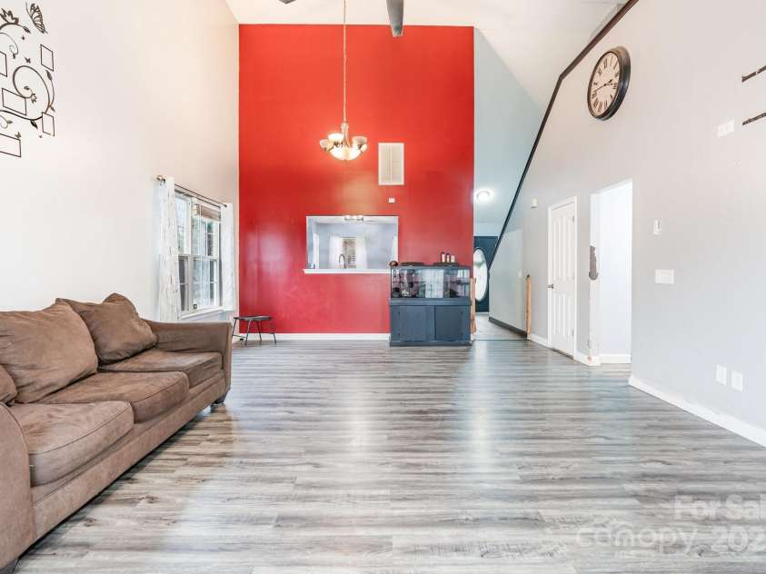 3007 Brookchase Boulevard, Fort Mill, SC 29707.  MLS# CAR4317006, YatesRealty ID 47399. 