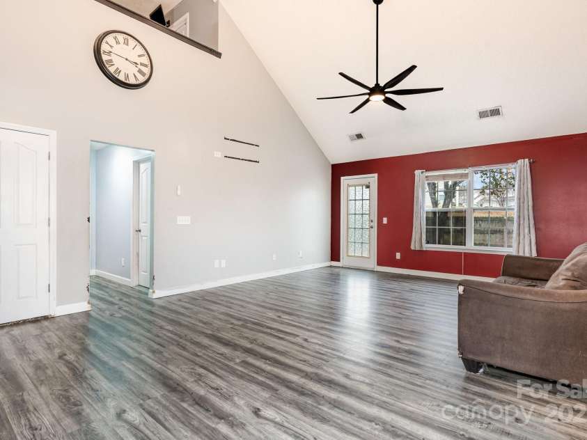 3007 Brookchase Boulevard, Fort Mill, SC 29707.  MLS# CAR4317006, YatesRealty ID 47399. 