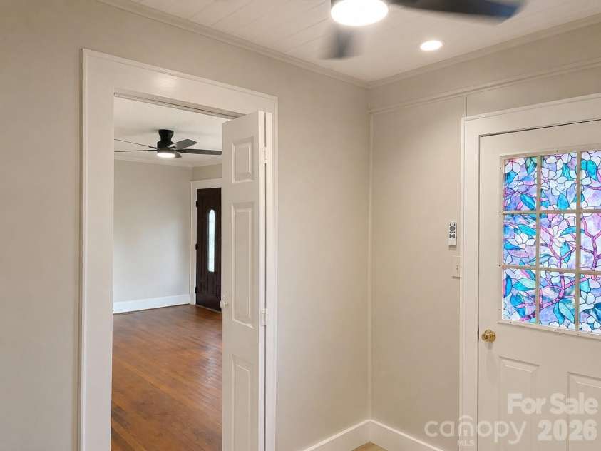802 3rd Street, Conover, NC 28613.  MLS# CAR4417286, YatesRealty ID 47399. Mudroom