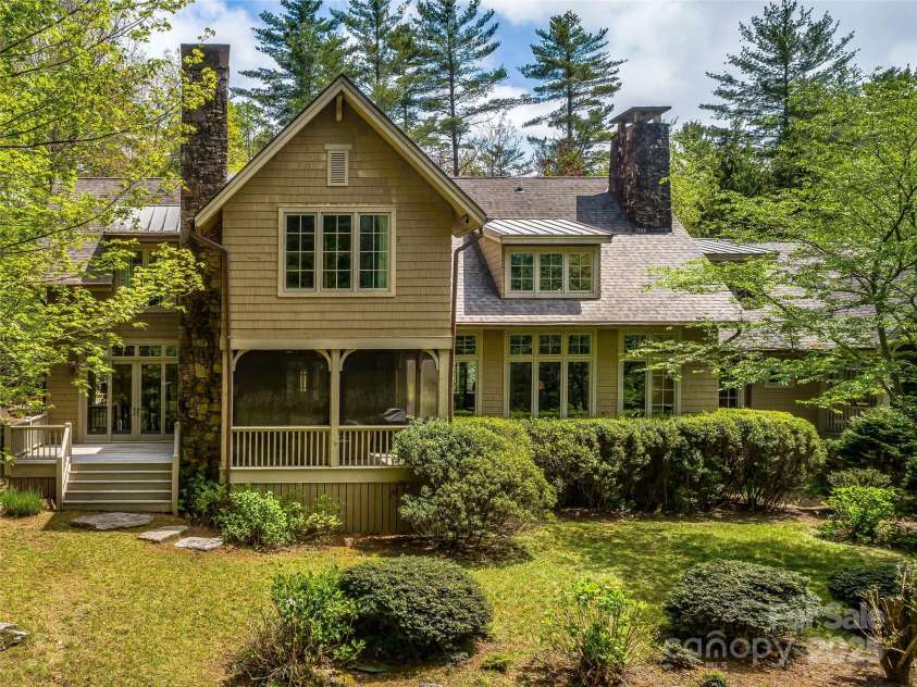 228 Mills Creek Trace, Lake Toxaway, NC 28747.  MLS# CAR4250567, YatesRealty ID 474. 