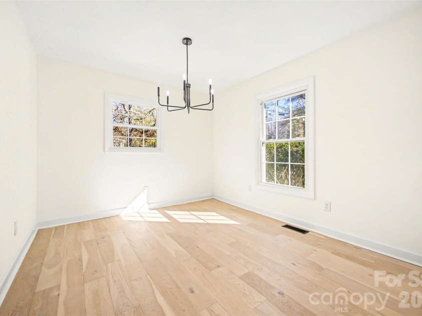 211 Ole Simpson Place, Catawba, SC 29704.  MLS# CAR4325172, YatesRealty ID 4740. 