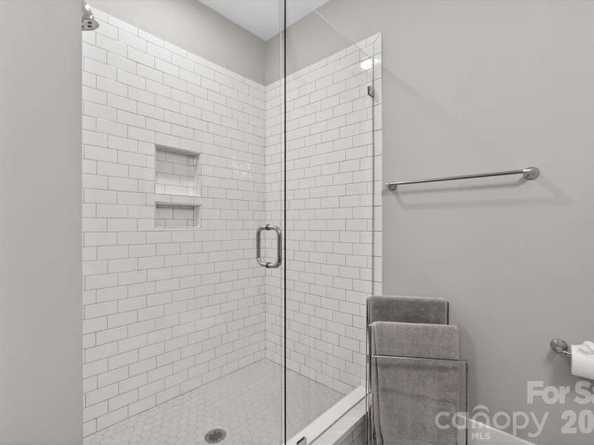 2815 Hillside Springs Drive, Charlotte, NC 28209.  MLS# CAR4358893, YatesRealty ID 4740. 