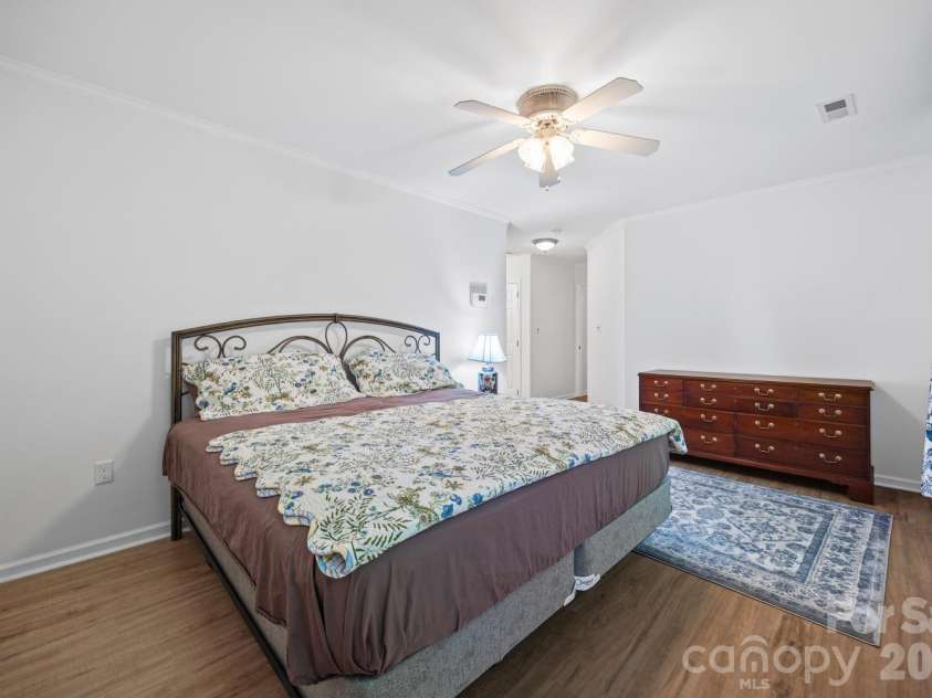 2750 Quailrush Road, Charlotte, NC 28226.  MLS# CAR4418290, YatesRealty ID 47400. 
