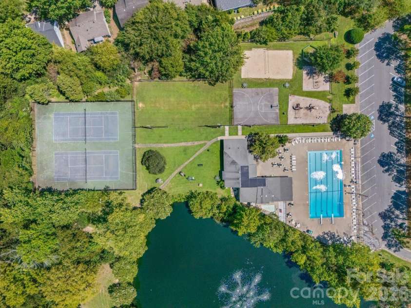 2750 Quailrush Road, Charlotte, NC 28226.  MLS# CAR4418290, YatesRealty ID 47400. 