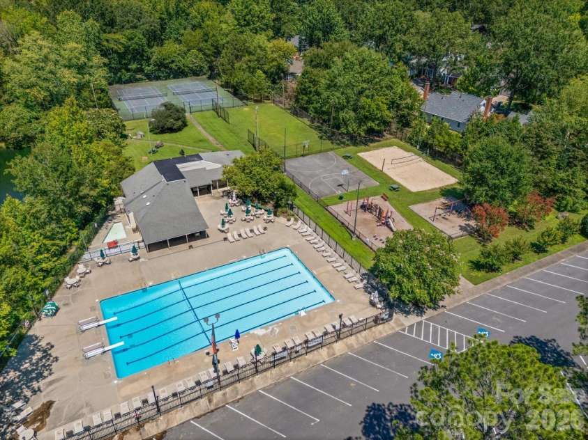 2750 Quailrush Road, Charlotte, NC 28226.  MLS# CAR4418290, YatesRealty ID 47400. 