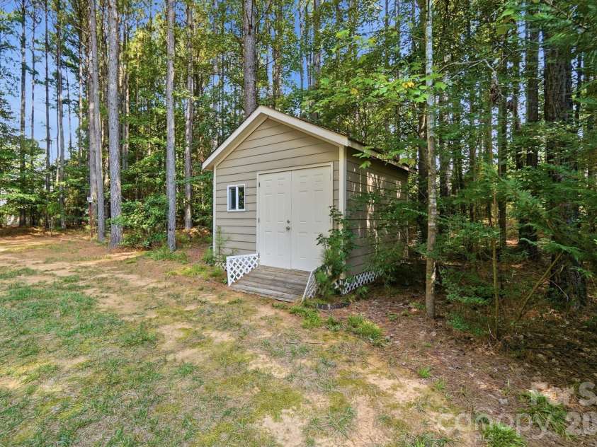 150 Belfry Loop, Mooresville, NC 28117.  MLS# CAR4417496, YatesRealty ID 47402. 