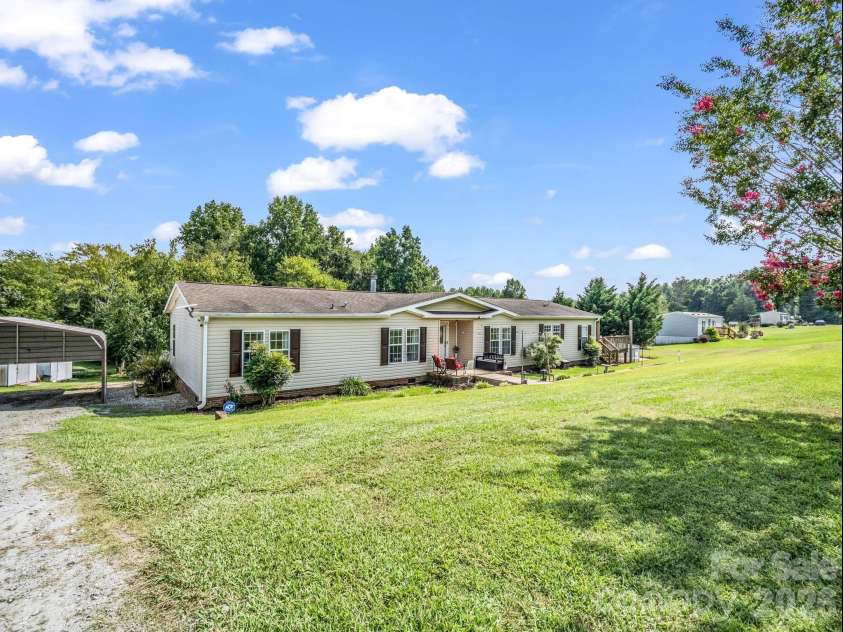 310 Brooks Road Extension, Bostic, NC 28018.  MLS# CAR4417492, YatesRealty ID 47403. 