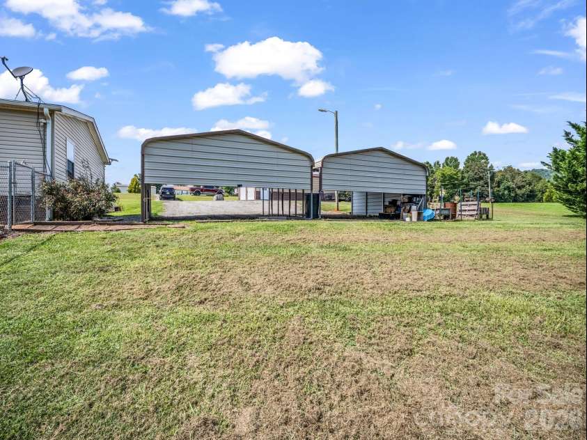 310 Brooks Road Extension, Bostic, NC 28018.  MLS# CAR4417492, YatesRealty ID 47403. 