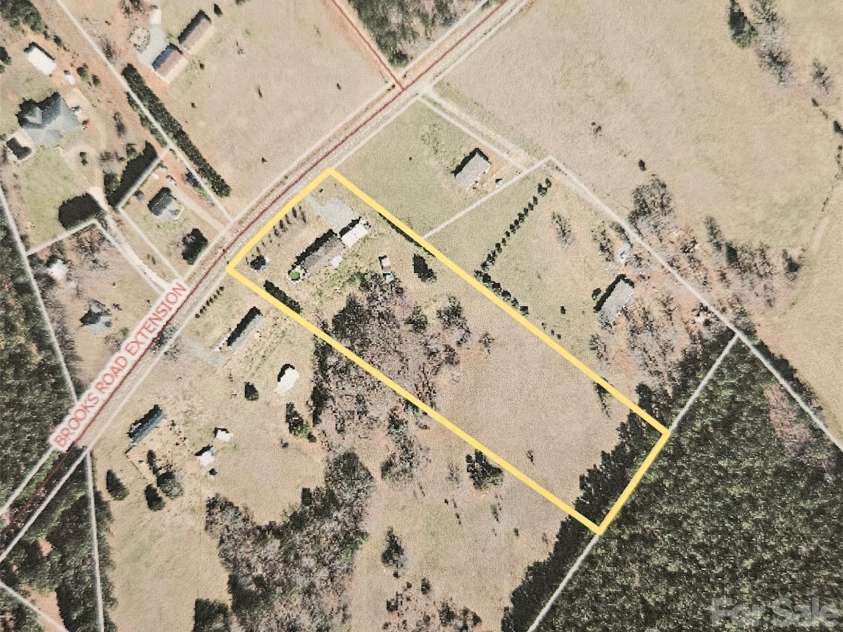 310 Brooks Road Extension, Bostic, NC 28018.  MLS# CAR4417492, YatesRealty ID 47403. 