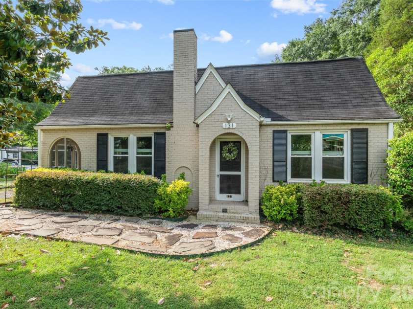 131 Spratt Street, Fort Mill, SC 29715.  MLS# CAR4417608, YatesRealty ID 47404. 