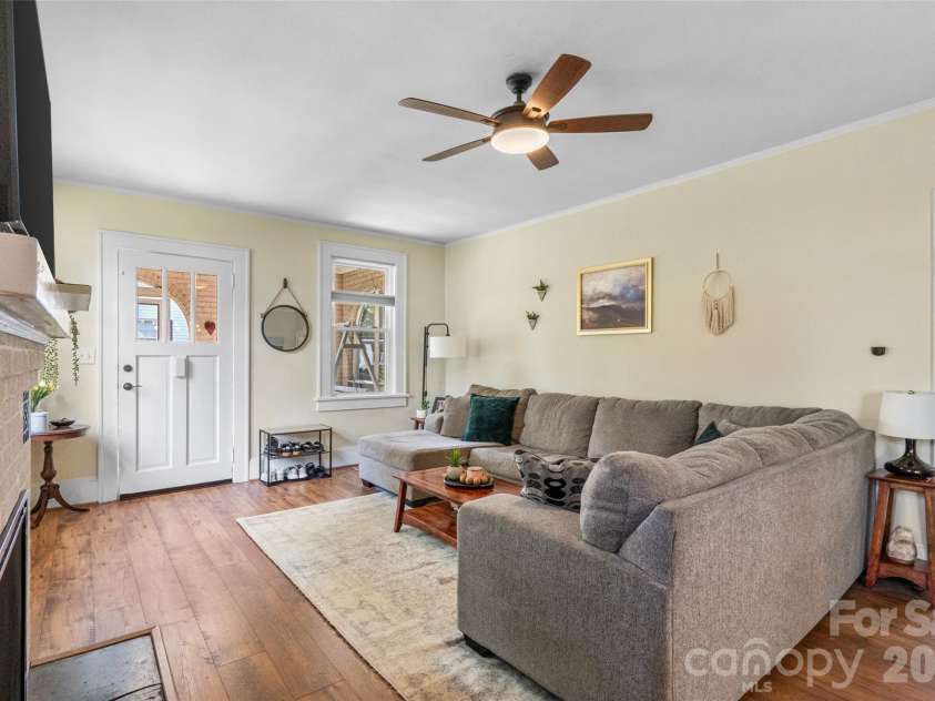 131 Spratt Street, Fort Mill, SC 29715.  MLS# CAR4417608, YatesRealty ID 47404. 